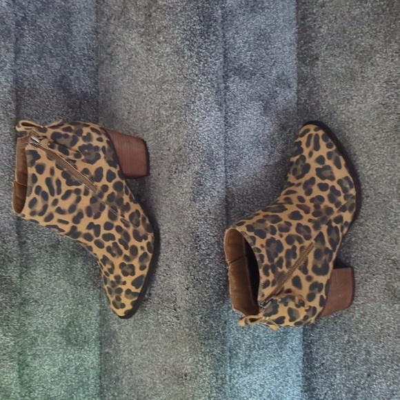 Aqua college leopard suede boots - Picture 1 of 8